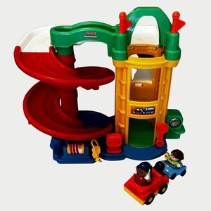Little People Garage Vintage Racin' Ramps Car Garage L1343
